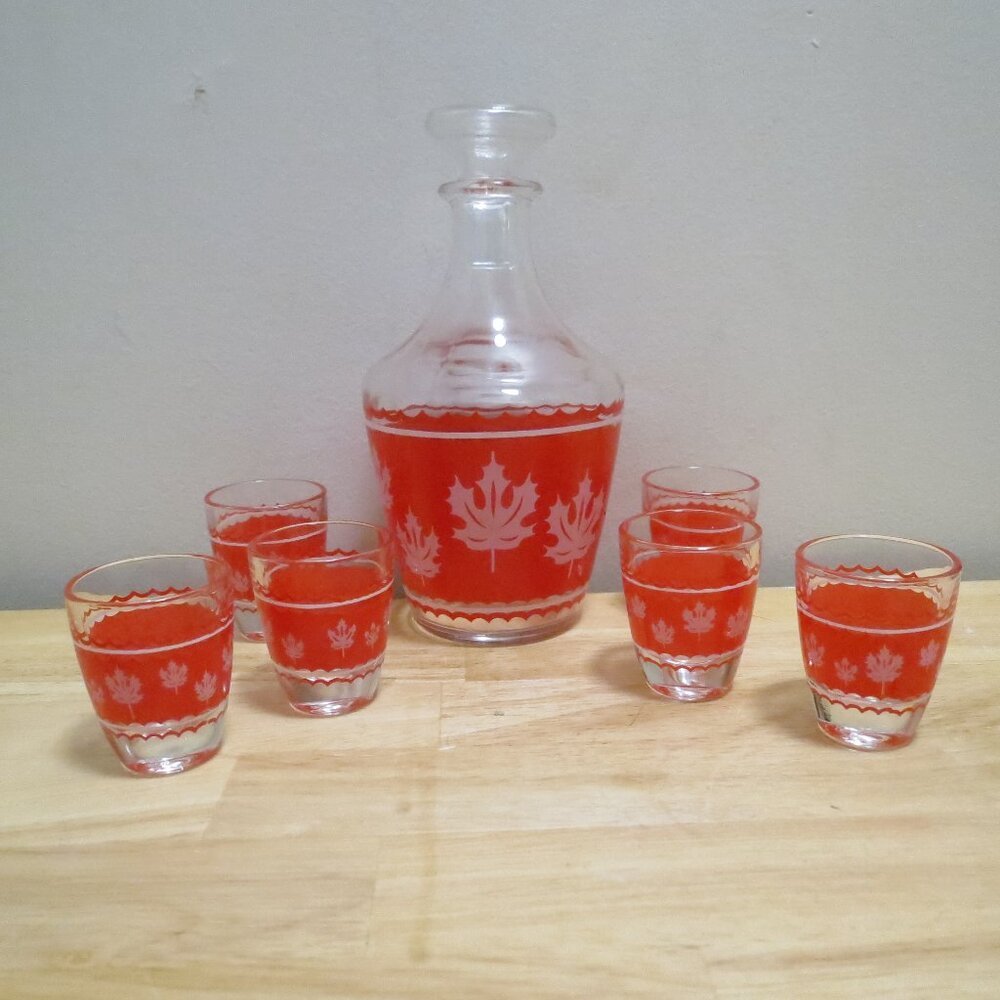 Glass Decanter Set Vintage Retro 6 Shot Glasses Maple Leaf c1950s France